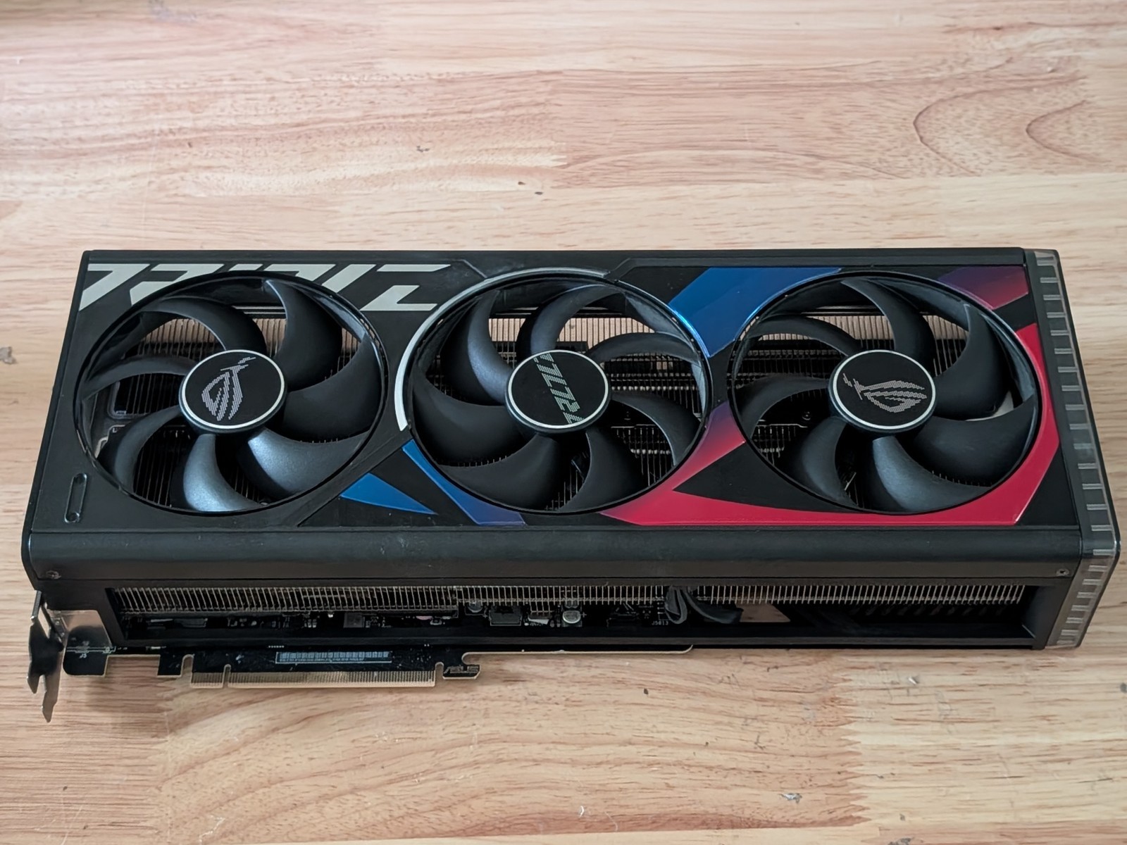 BH EN İYİ TEKLİF ASUS ROG Stri - Rtx 4090 24Gb Gddr6X incelemesi ve fiyatı