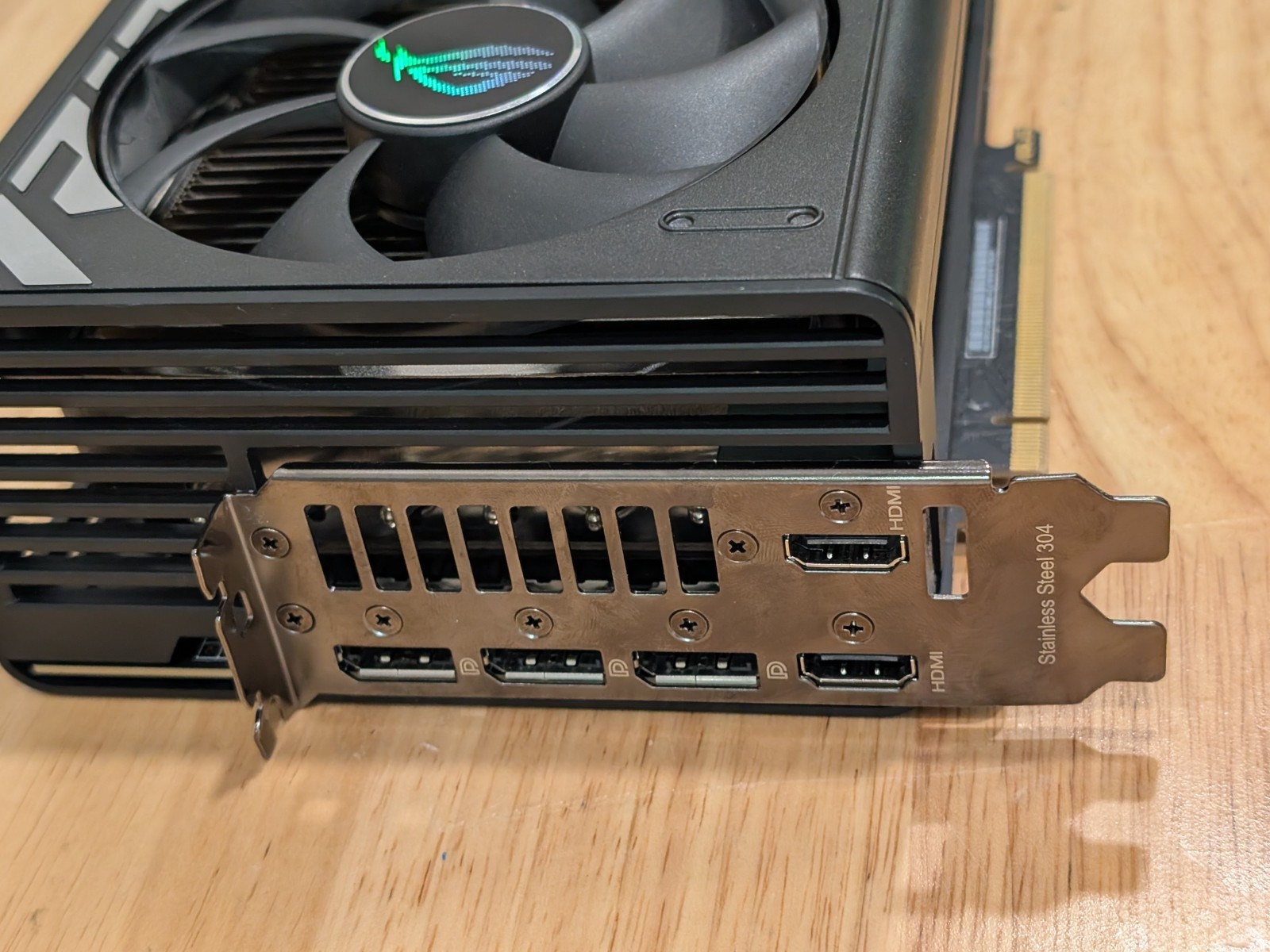 BH, ASUS ROG Strix GeForce RTX - Graphics Card 24Gb Gddr6X incelemesi ve fiyatı